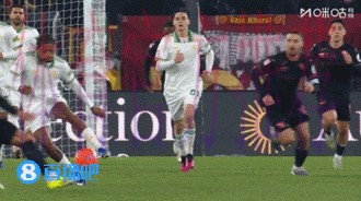 伊尔汗绝杀亚当斯双响 都灵3-2进意杯八强战国米 伊尔汗绝杀亚当斯双响 都灵3-2进意杯八强战国米